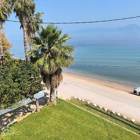 דירה Patra's Sea Front Flámbouras