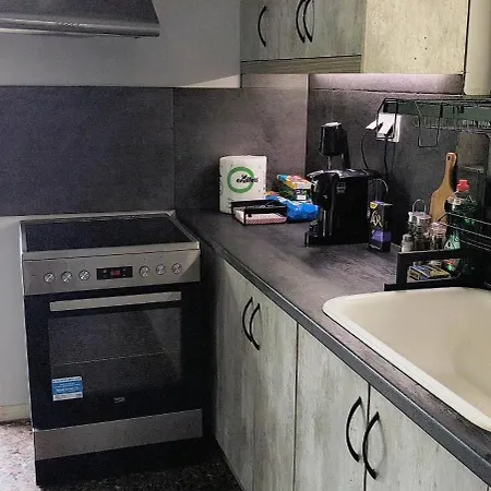 Patra's Sea Front Flámbouras