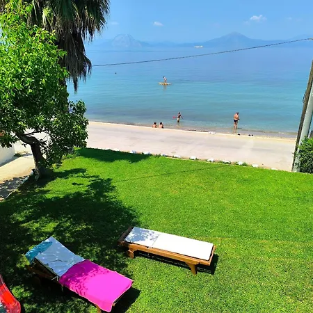 Apartment Patra's Sea Front *