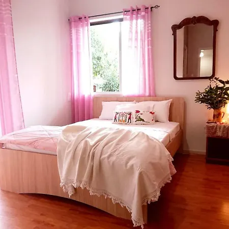 Apartment Patra's Sea Front *