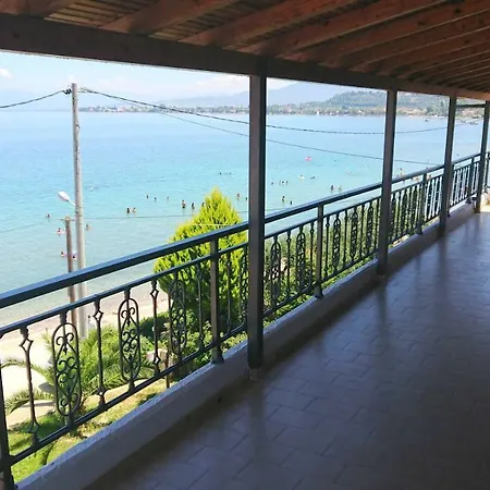 Patra's Sea Front Apartment *