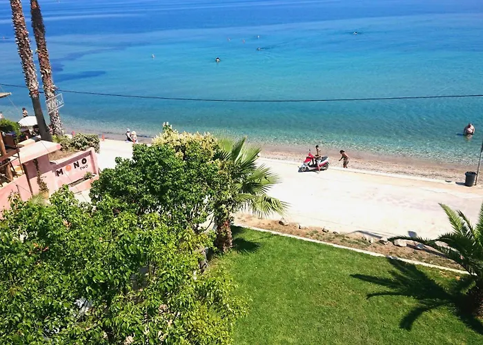 Apartmán Patra's Sea Front *